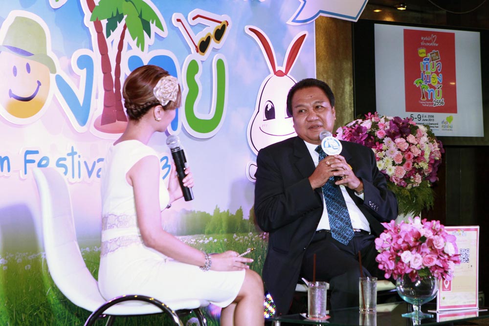 ททท.จัดงานมหกรรมท่องเที่ยวยิ่งใหญ่ประจำปี “เทศกาลเที่ยวเมืองไทย ปี 2556” เชิญชวนนักท่องเที่ยวมา “หลงรักเมืองไทย” ไปกับกิจกรรมและสินค้าการท่องเที่ยวทั่วไทย พร้อมลุ้นรับโชค 3 ชั้นในงานนี้งานเดียว